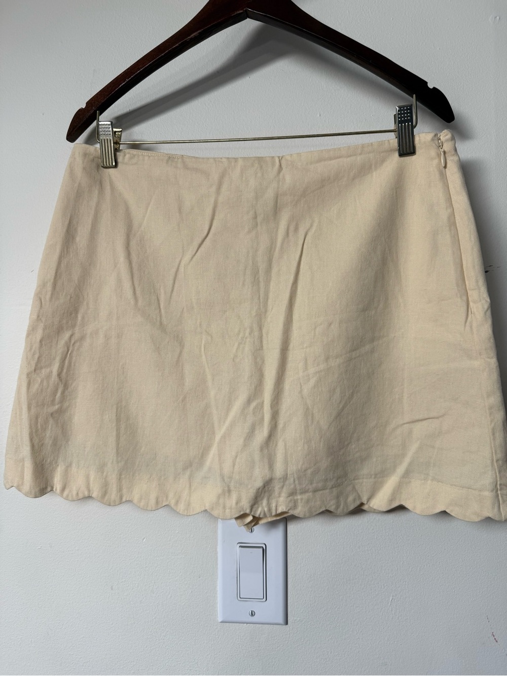 GAP Yellow Scalloped Hem skort